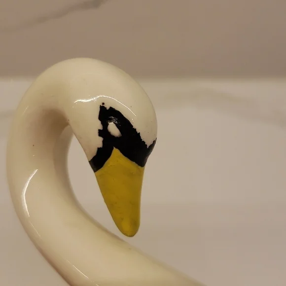 PORCELAIN Ceramic Swan white trinket holder 4"h x 5"w - Picture 7 of 9